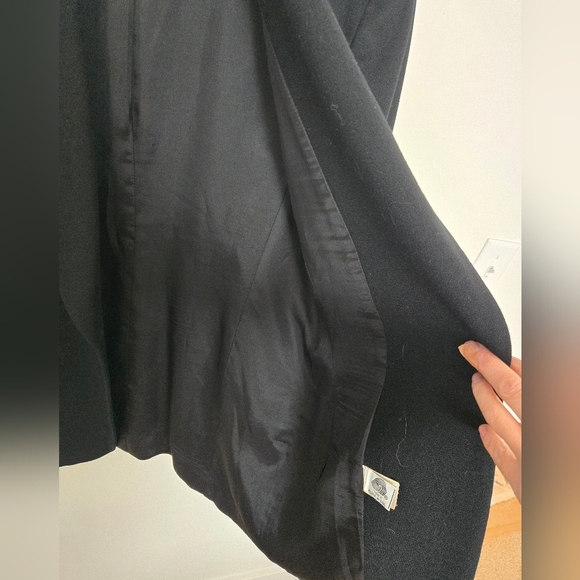 Talbots 100% Wool Black Blazer made in the USA | | size 6 - Picture 4 of 6